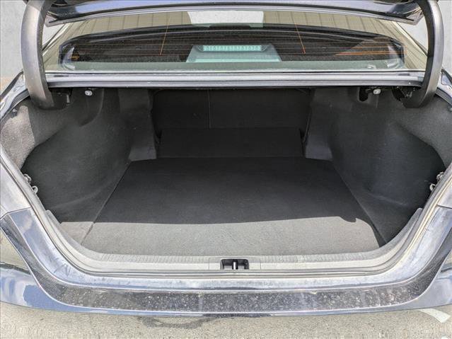 Used 2022 Toyota Camry LE FWD image 6