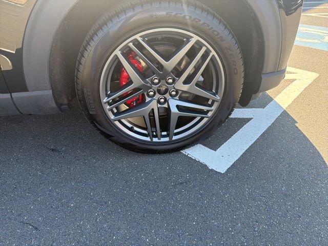 Used 2025 Ford Explorer ST-Line w/ ST-Line Street Pack image 29