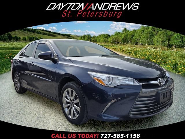 Used 2017 Toyota Camry XLE w/ Moonroof Package FWD image 1