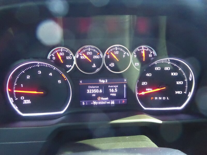 Used 2023 Chevrolet Silverado 2500 LT AWD/4WD image 12