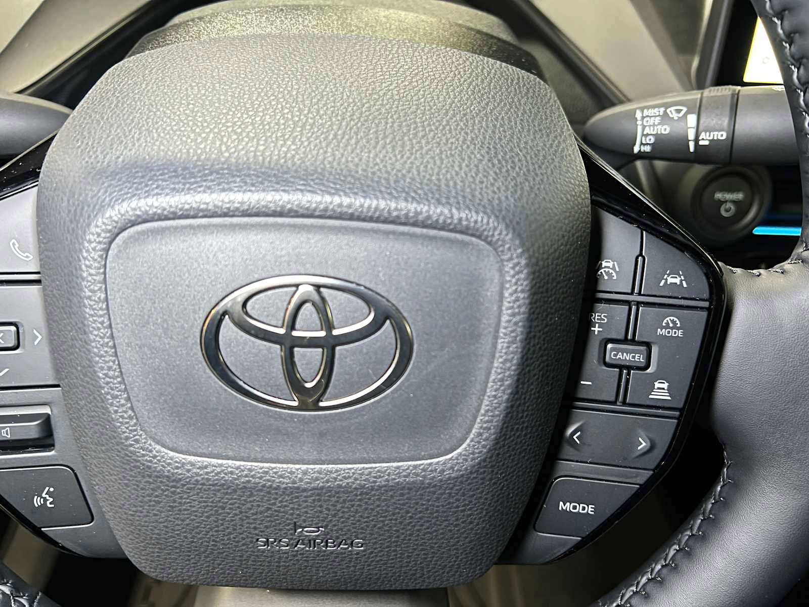 Used 2025 Toyota Prius AWD image 24