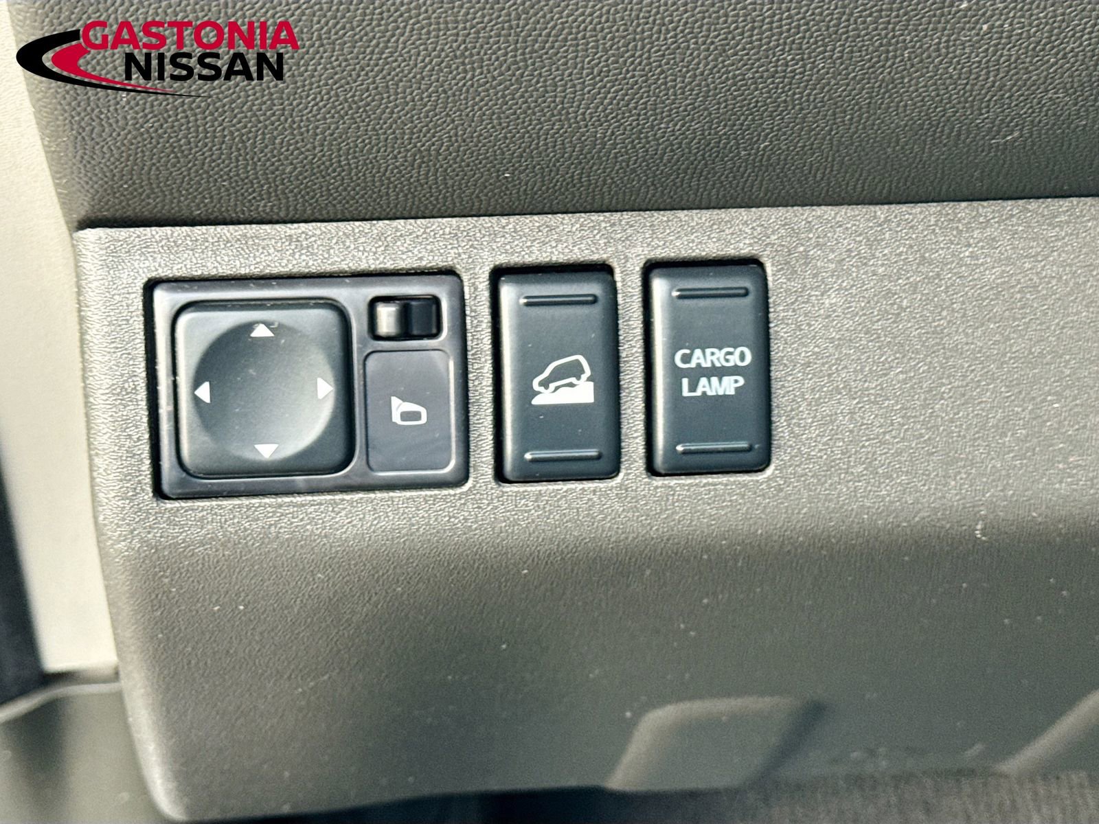 Used 2015 Nissan Frontier PRO-4X w/ Pro-4x Luxury Package image 13