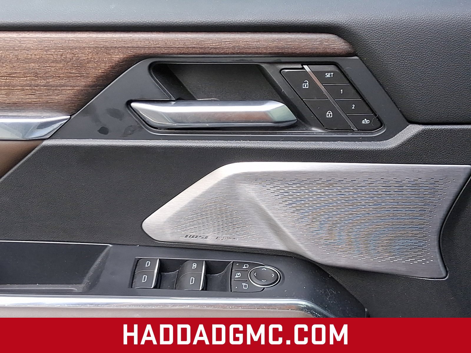 Certified 2026 GMC Acadia Denali Ultimate AWD/4WD image 11