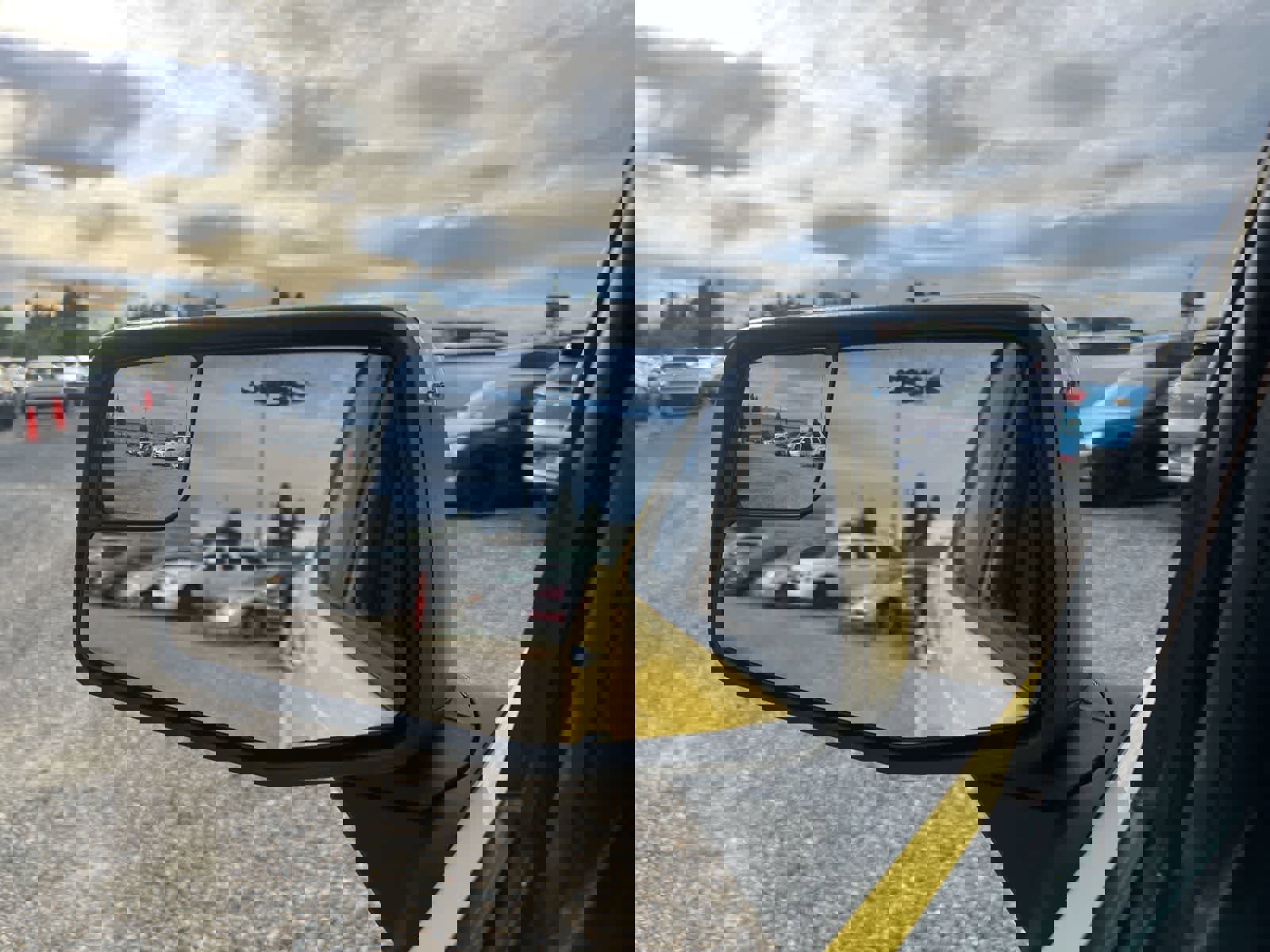 Used 2019 Chevrolet Silverado 1500 LT w/ All-Star Edition AWD/4WD image 30