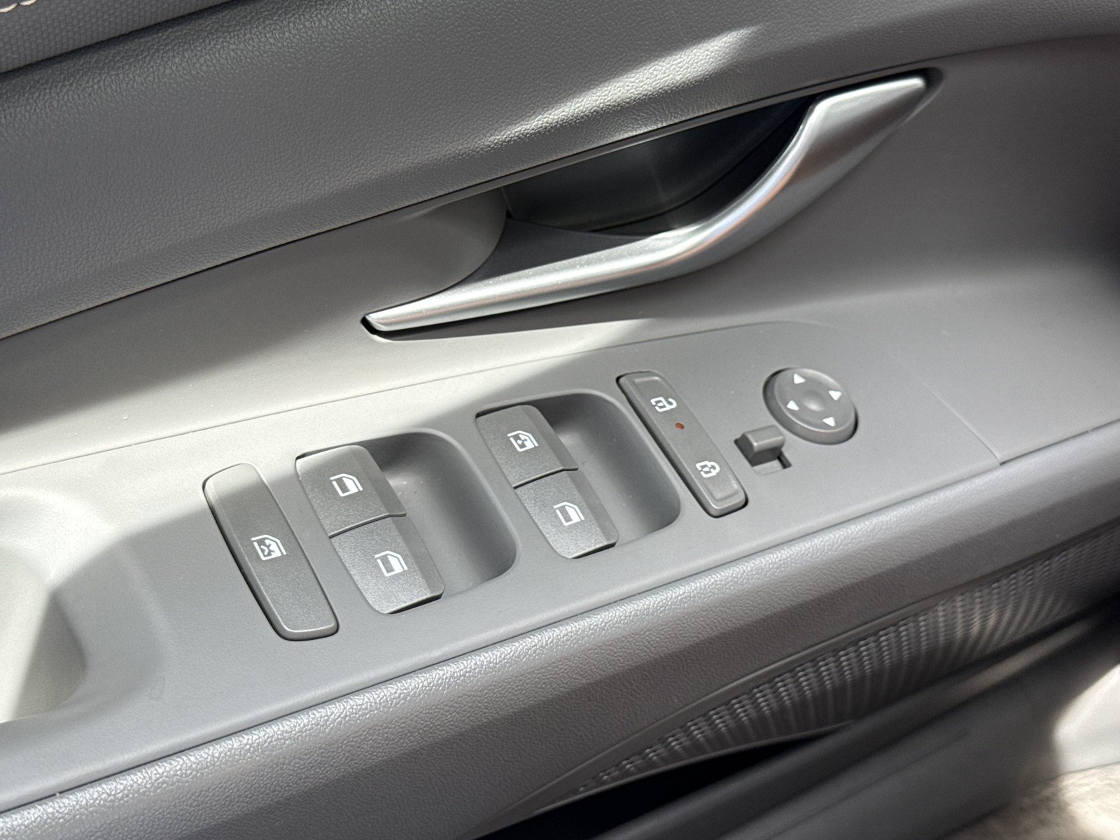 Certified 2026 Hyundai Elantra Sport FWD image 16