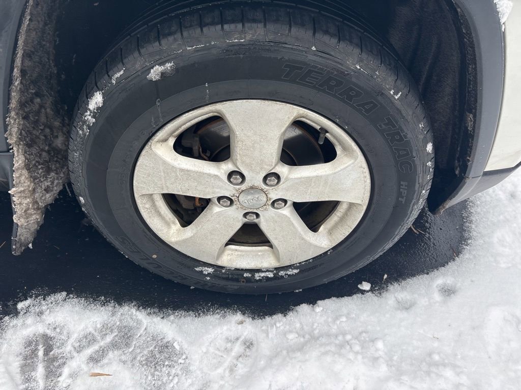 Used 2012 Jeep Grand Cherokee Laredo image 11