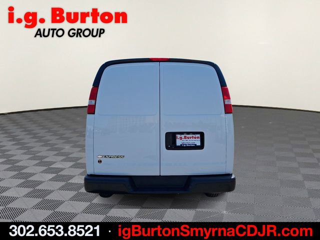Used 2019 Chevrolet Express 2500 w/ Driver Convenience Package image 5