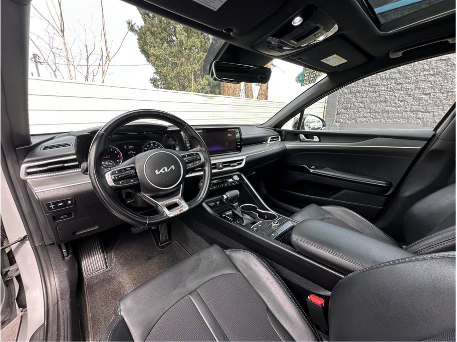 Used 2022 Kia K5 GT-Line w/ GT-Line FWD Premium Package image 2