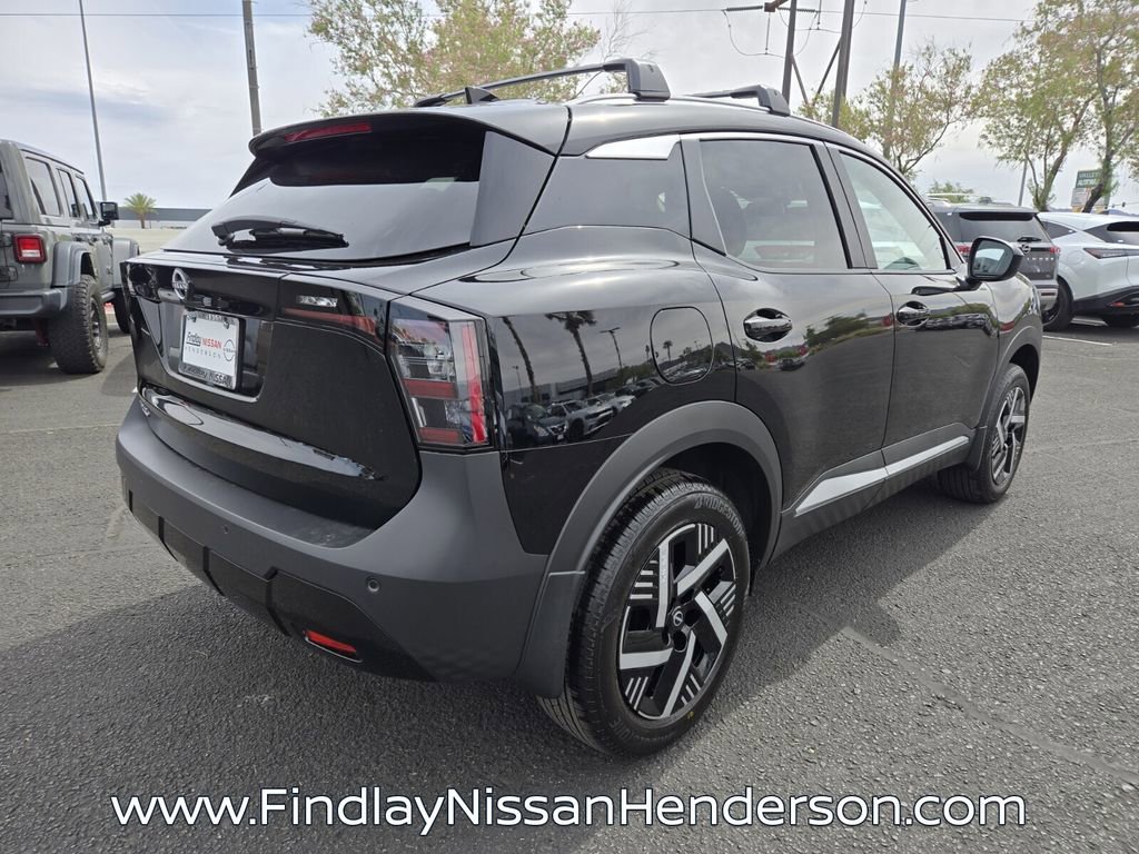 New 2026 Nissan Kicks SV w/ Charging Package FWD image 7