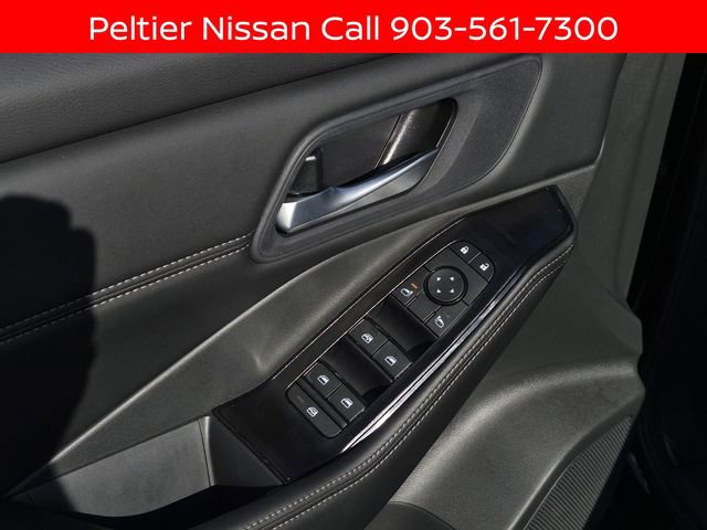 New 2026 Nissan Rogue SV image 9