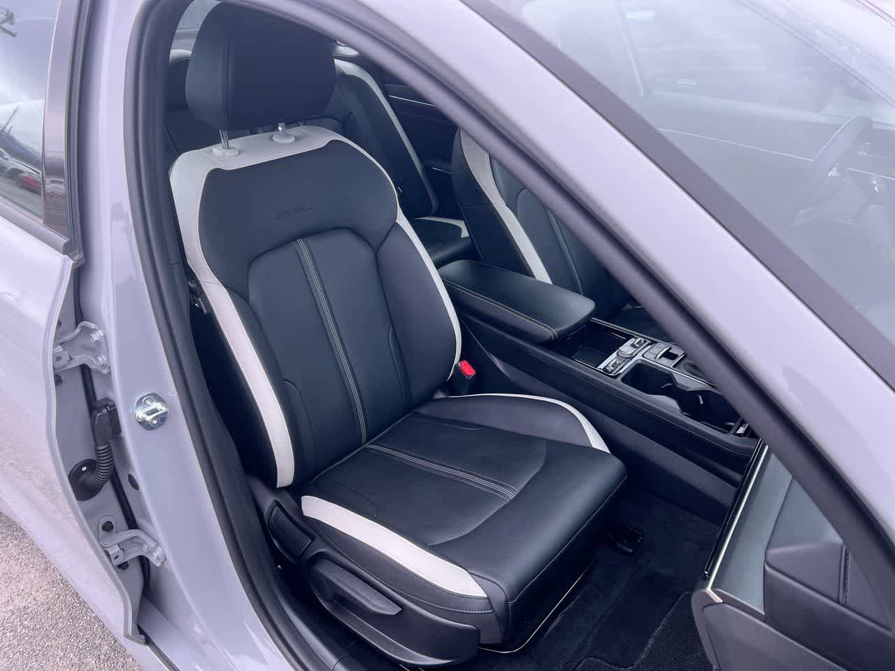 Certified 2025 Kia K5 GT-Line AWD/4WD image 28