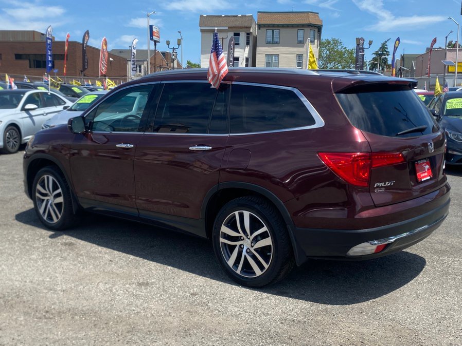Used 2017 Honda Pilot Elite image 3