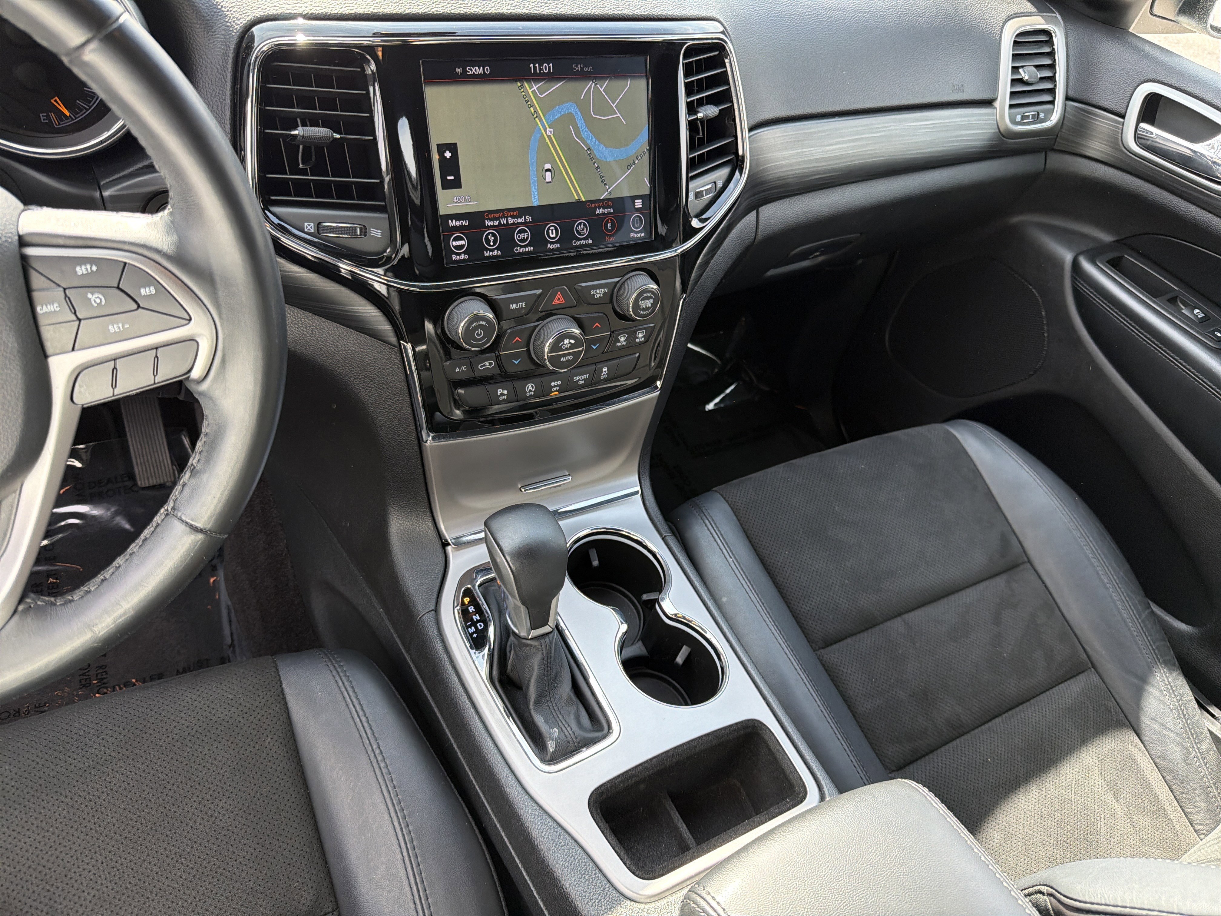 Used 2019 Jeep Grand Cherokee Altitude RWD image 30