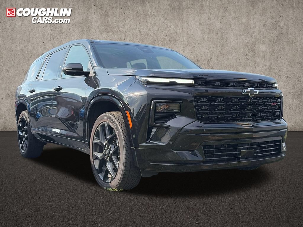 Used 2024 Chevrolet Traverse RS w/ LPO, Floor Liner Package FWD 360° Tour