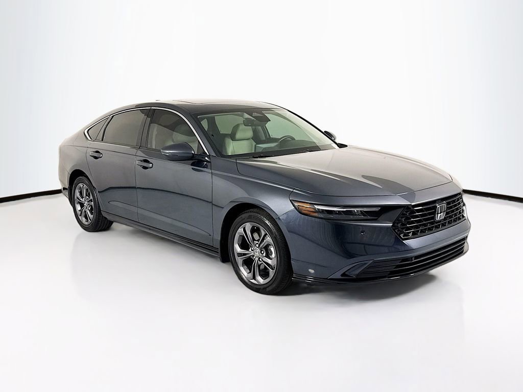 Used 2024 Honda Accord EX-L image 3