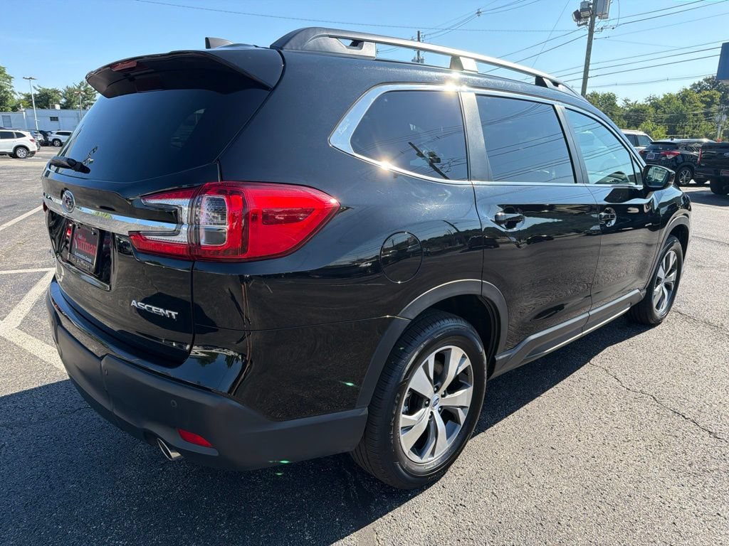 Used 2025 Subaru Ascent Premium AWD/4WD image 7