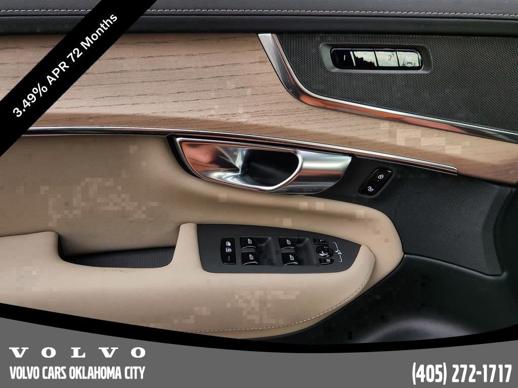 New 2026 Volvo XC90 B6 Plus w/ Protection Package Premier image 22