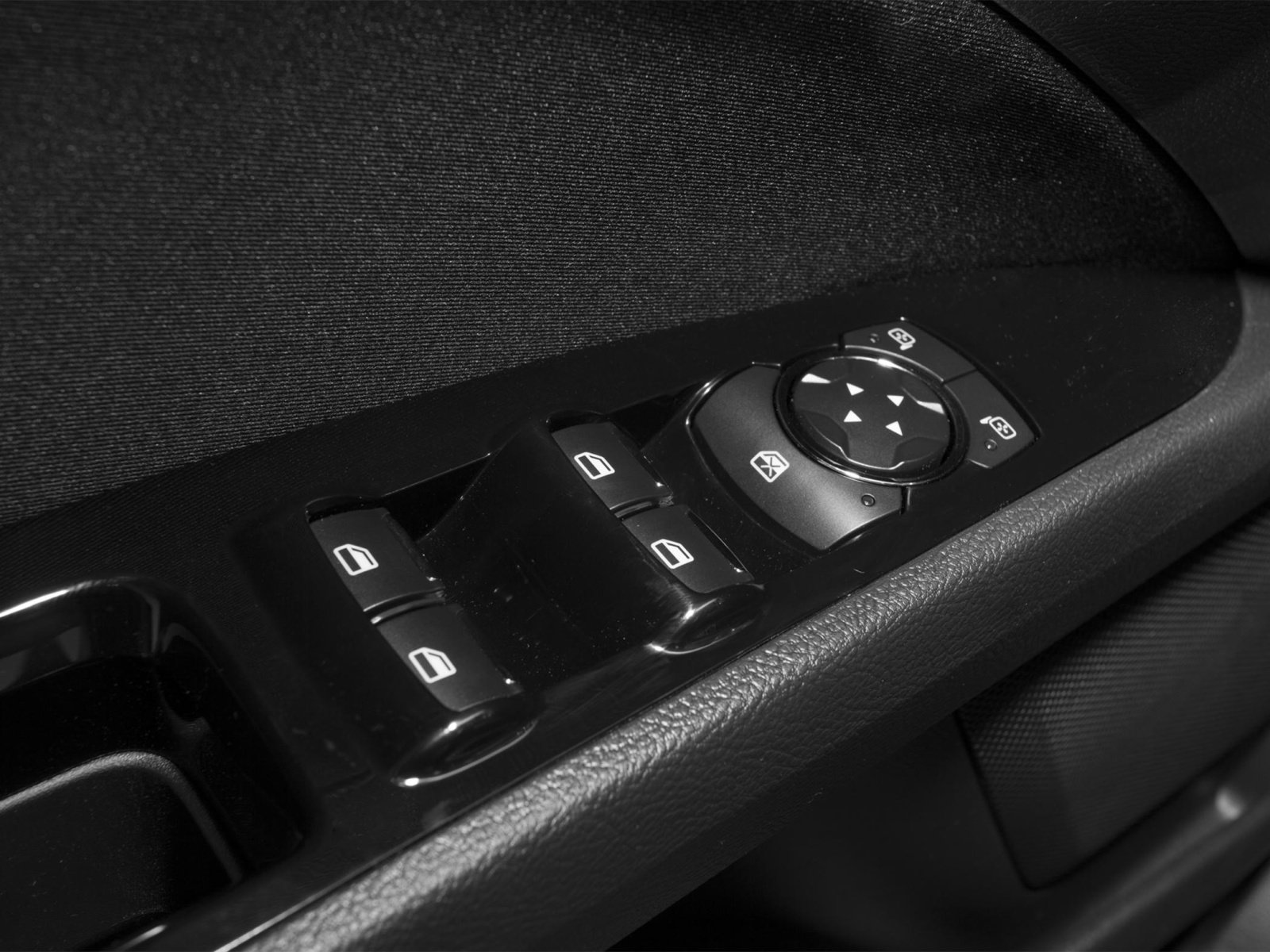 Used 2016 Ford Fusion SE AWD/4WD image 13
