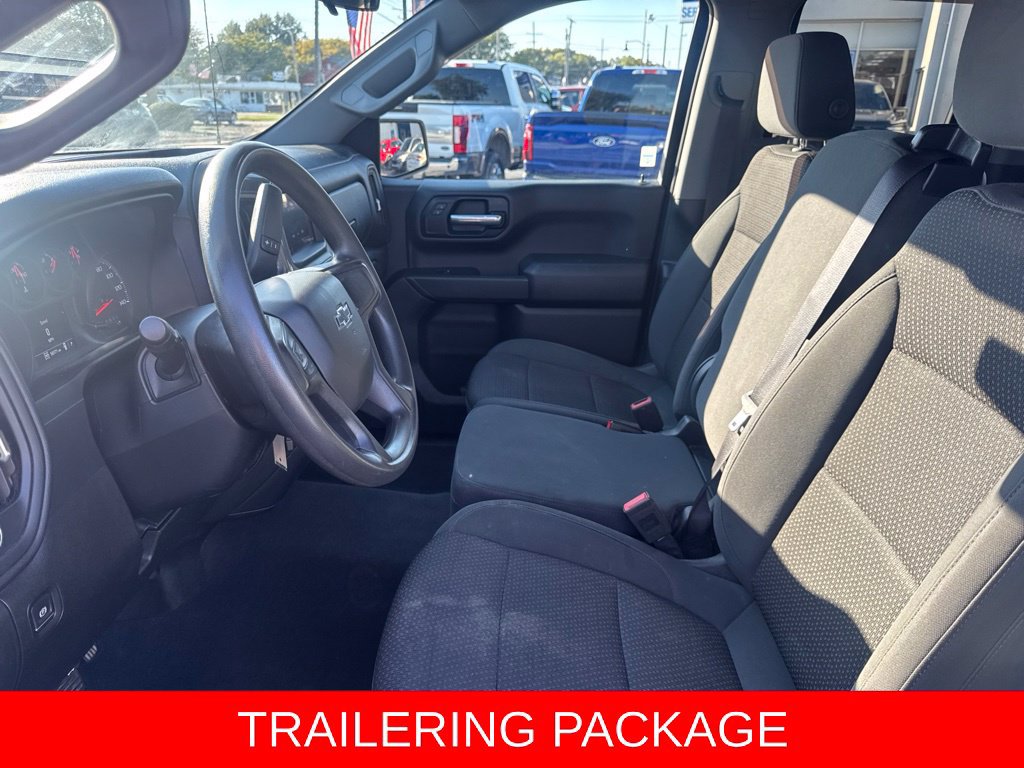 Used 2020 Chevrolet Silverado 1500 Custom Trail Boss w/ Custom Convenience Package AWD/4WD image 2