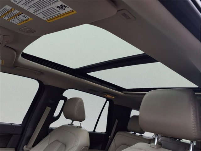 Used 2021 Ford Expedition Limited image 19