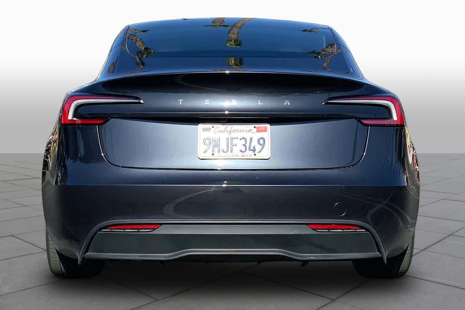 Used 2024 Tesla Model 3 Standard Range RWD image 4