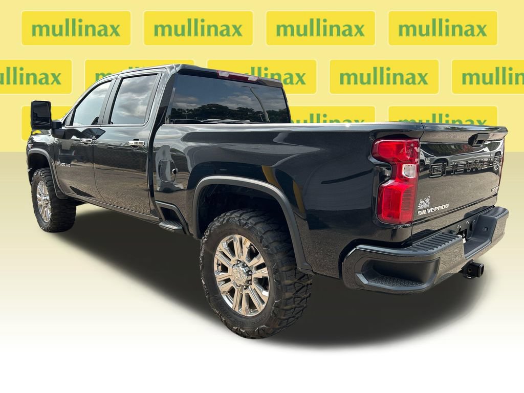 Used 2025 Chevrolet Silverado 2500 Custom w/ Z71 Off-Road Package AWD/4WD image 3