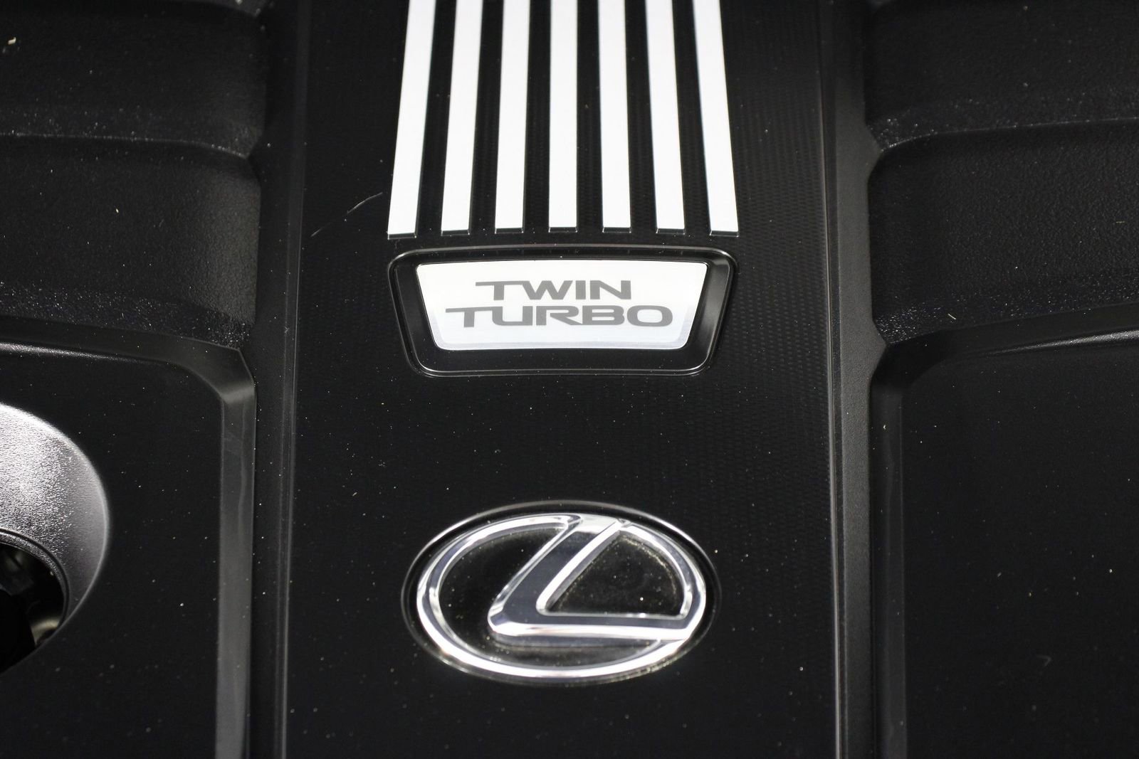 Used 2024 Lexus LX 600 4WD w/ Luxury Package image 24