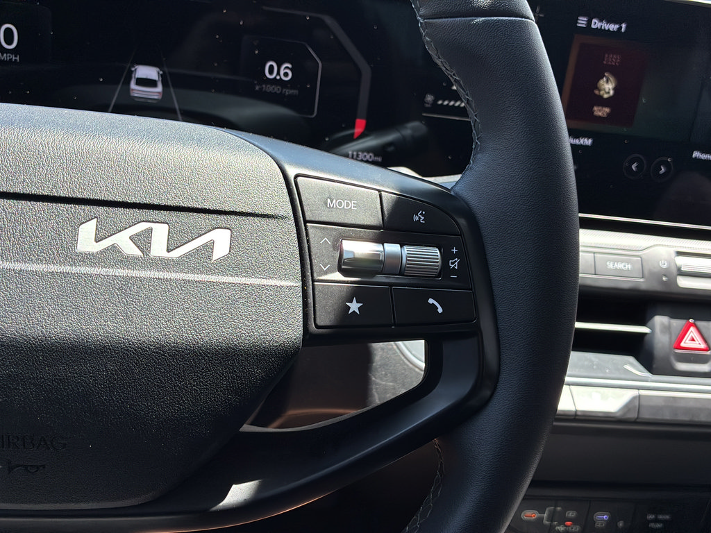 Certified 2025 Kia K4 EX FWD image 28