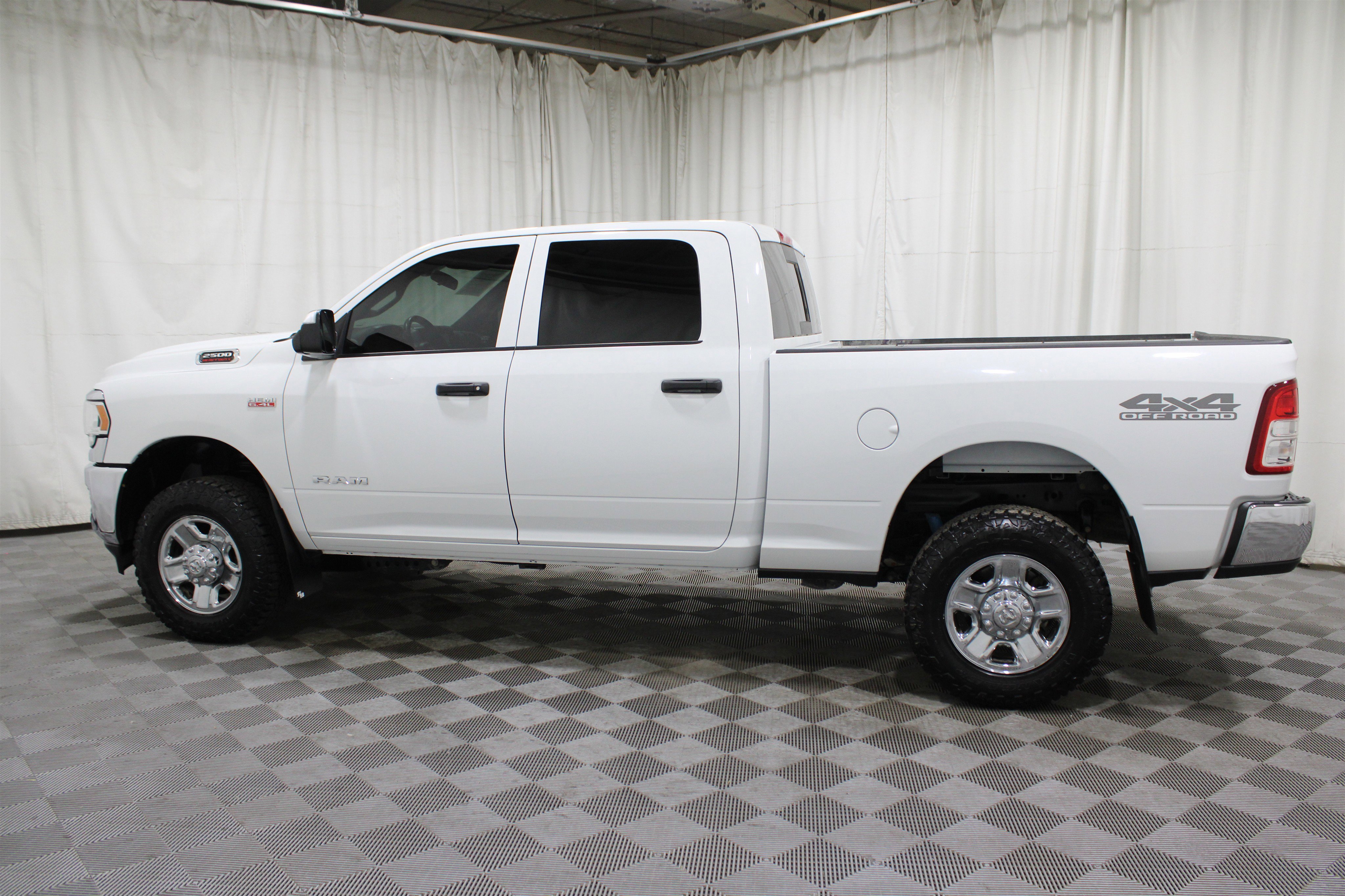 Used 2022 RAM 2500 Tradesman image 37