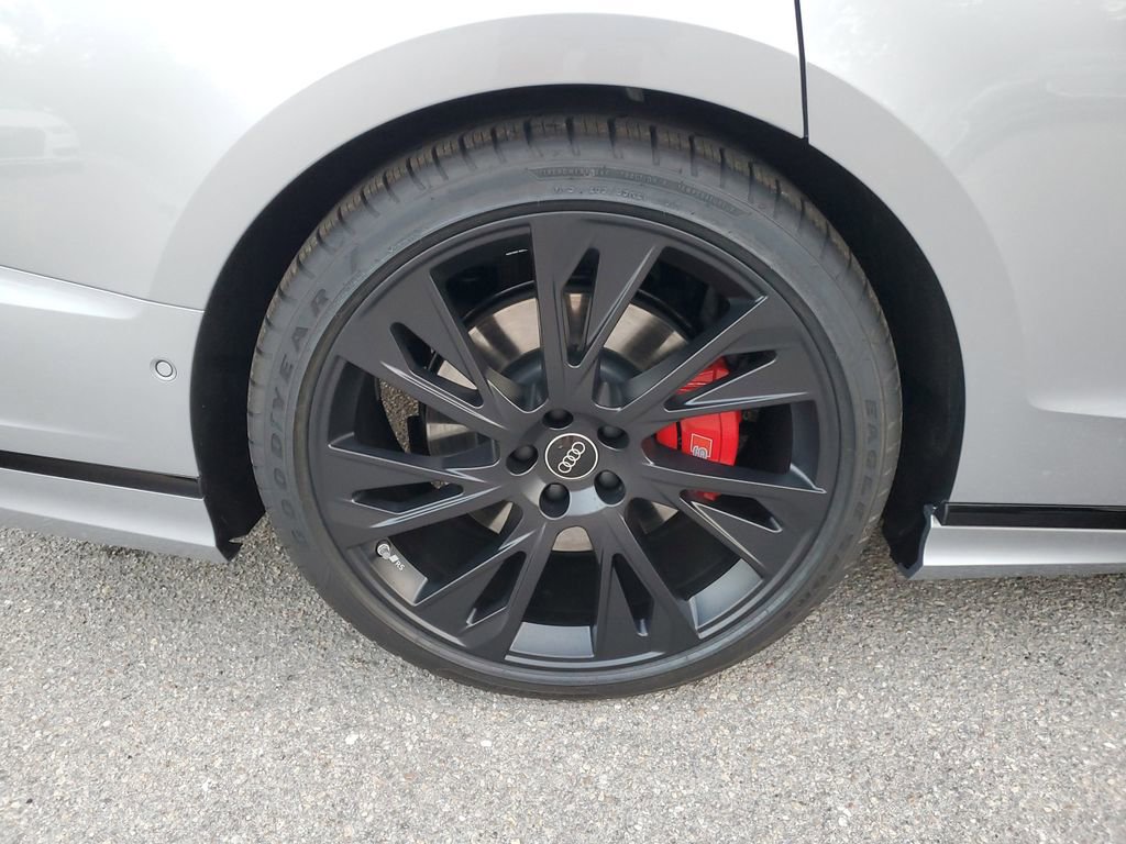 New 2025 Audi S8 image 12
