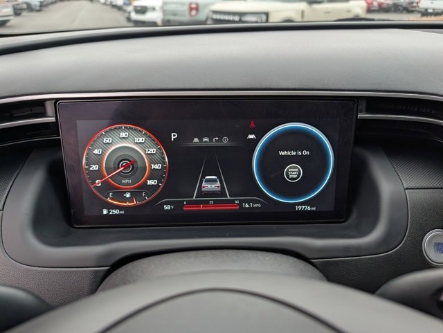 Used 2023 Hyundai Santa Cruz SEL Premium image 17