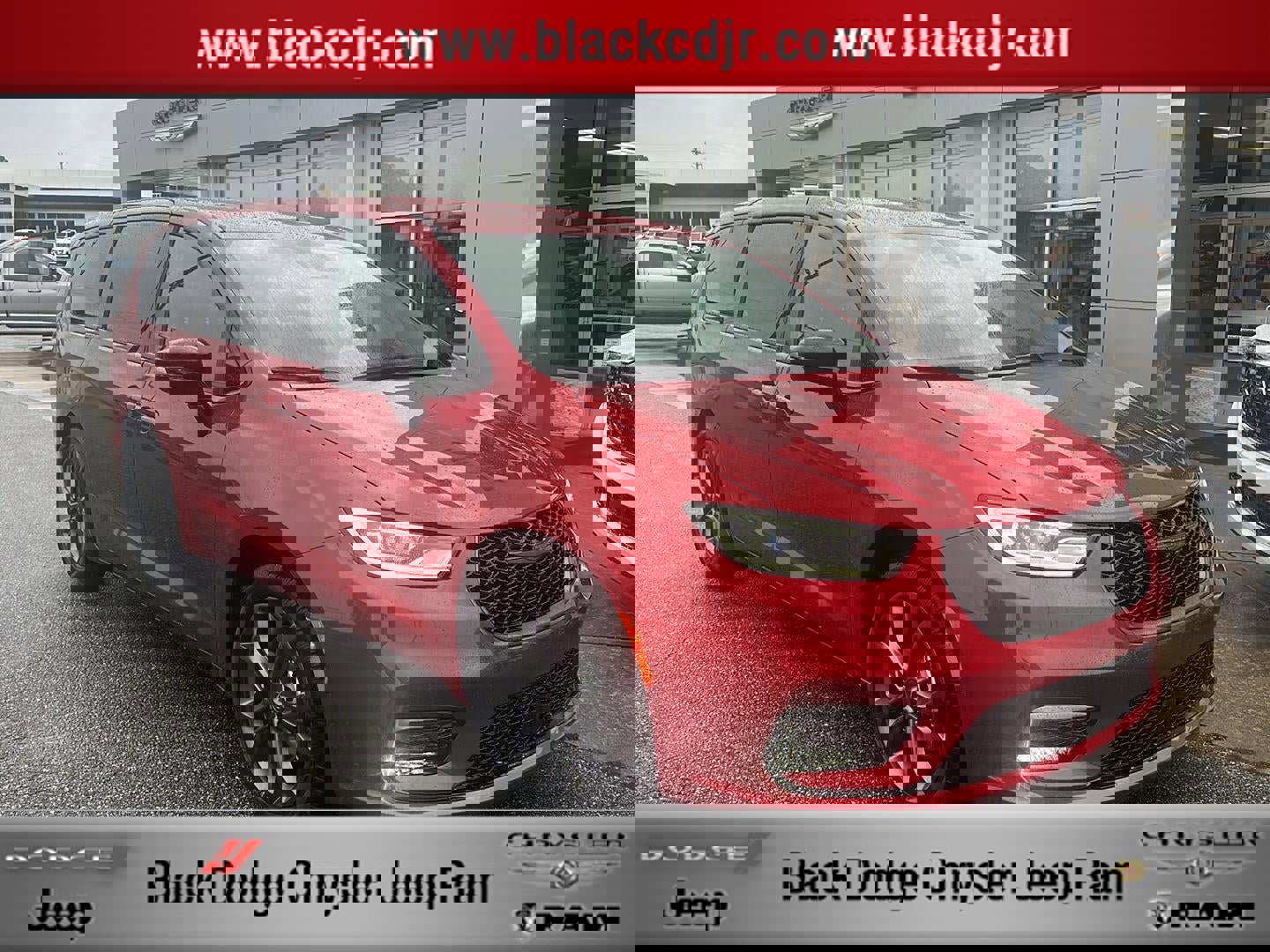 New 2026 Chrysler Pacifica Select image 1