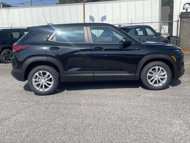 New 2026 Chevrolet TrailBlazer LS FWD image 2