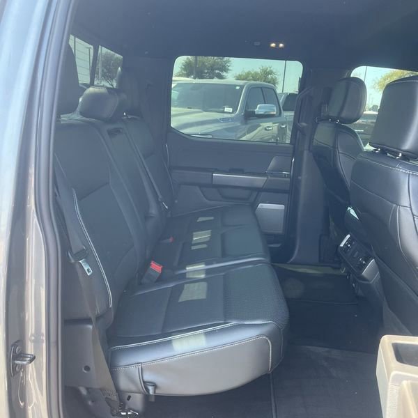 Used 2024 Ford F150 Lariat w/ FX4 Off-Road Package image 18