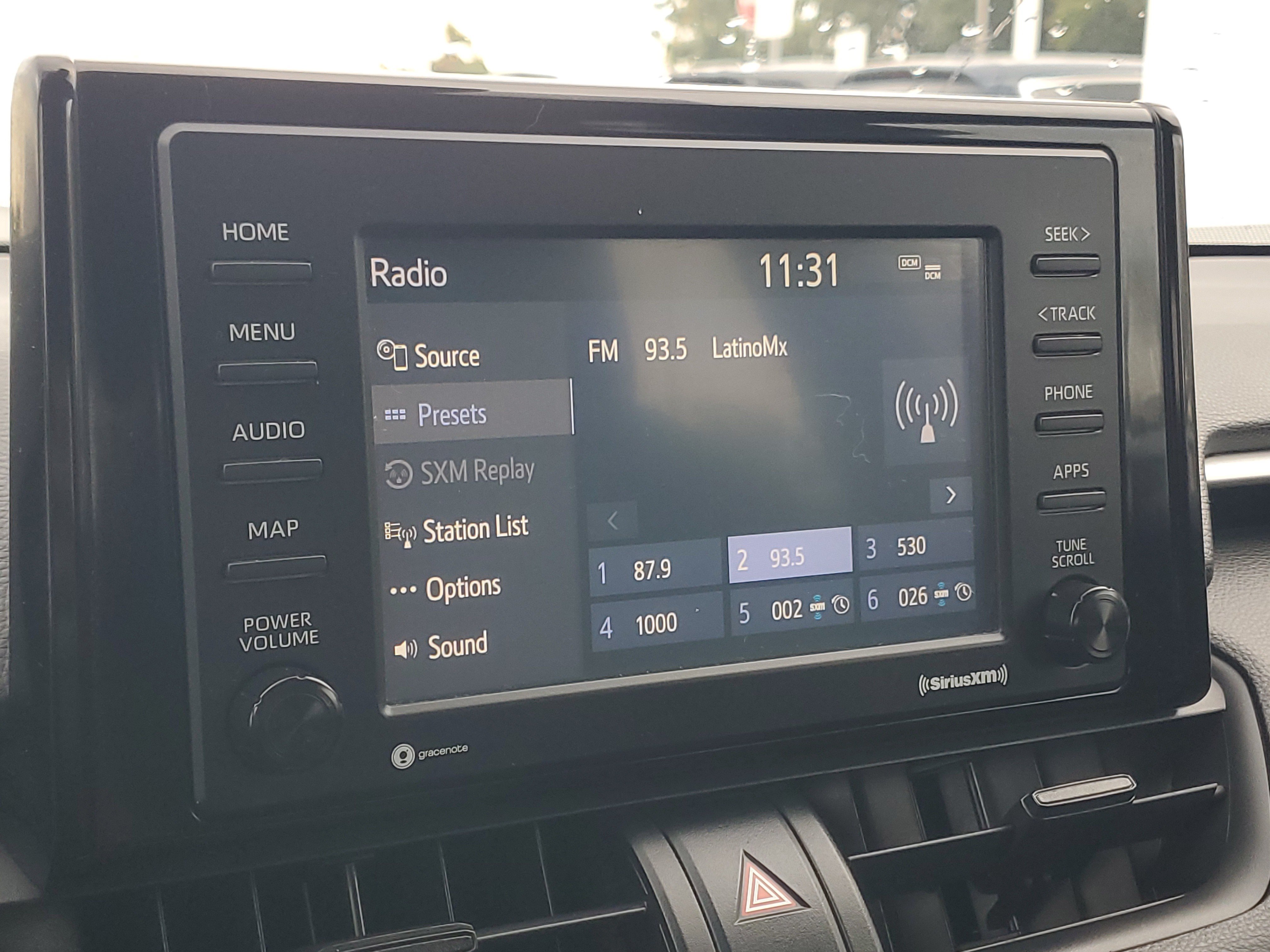 Certified 2020 Toyota RAV4 LE AWD/4WD image 28