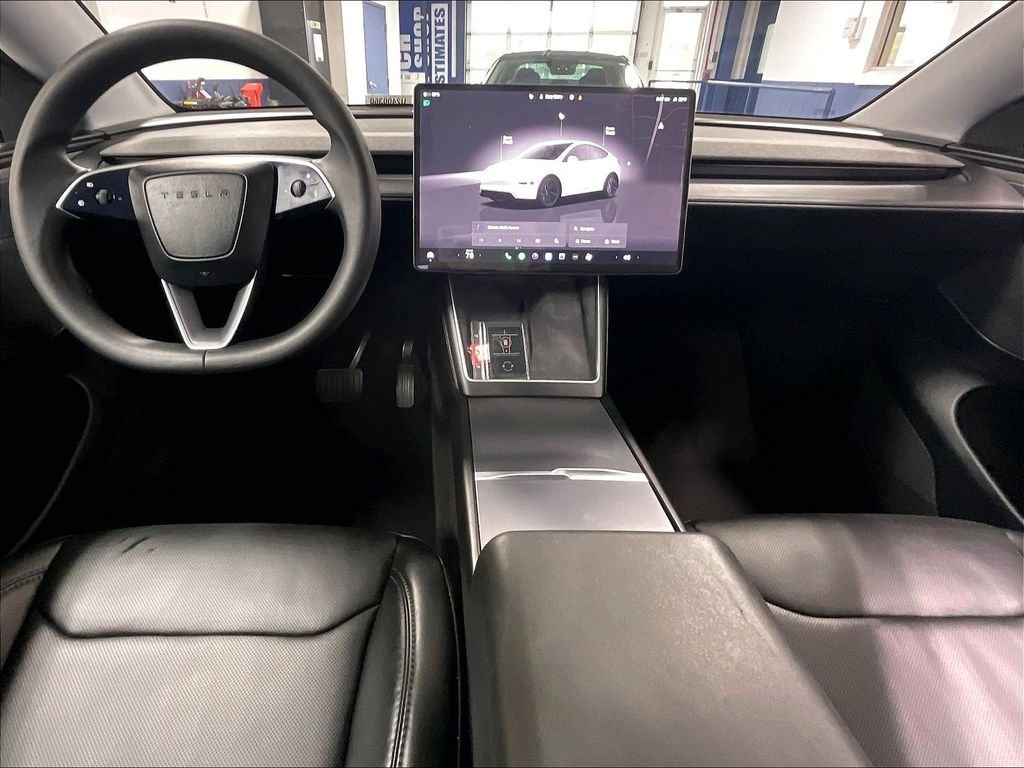 Used 2026 Tesla Model Y AWD image 21