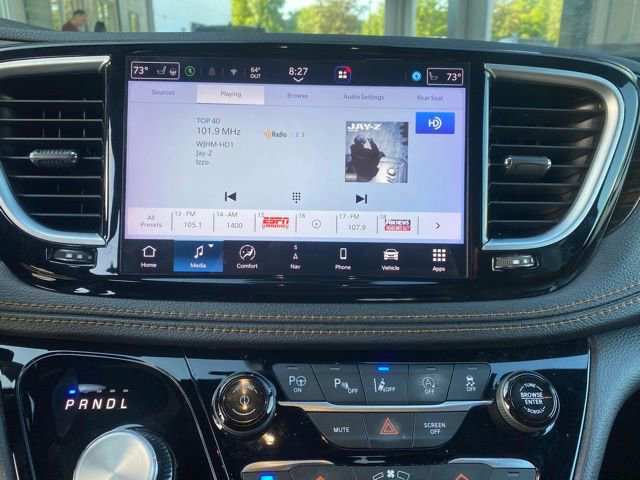 Used 2023 Chrysler Pacifica Pinnacle image 22