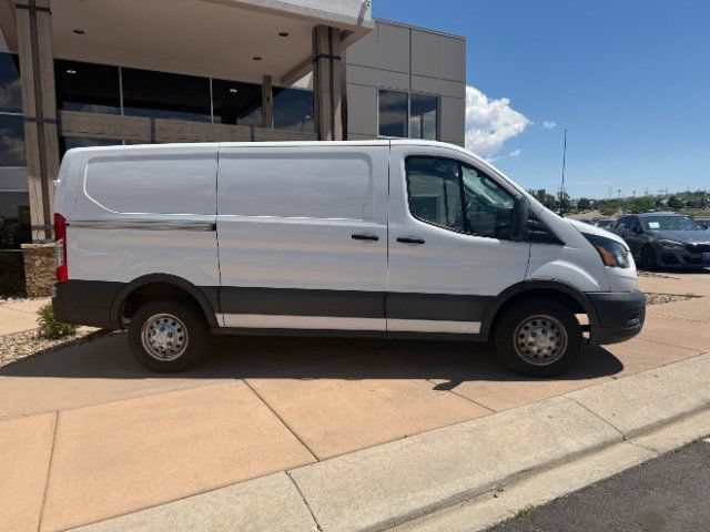 Used 2021 Ford Transit 150 Low Roof AWD image 3