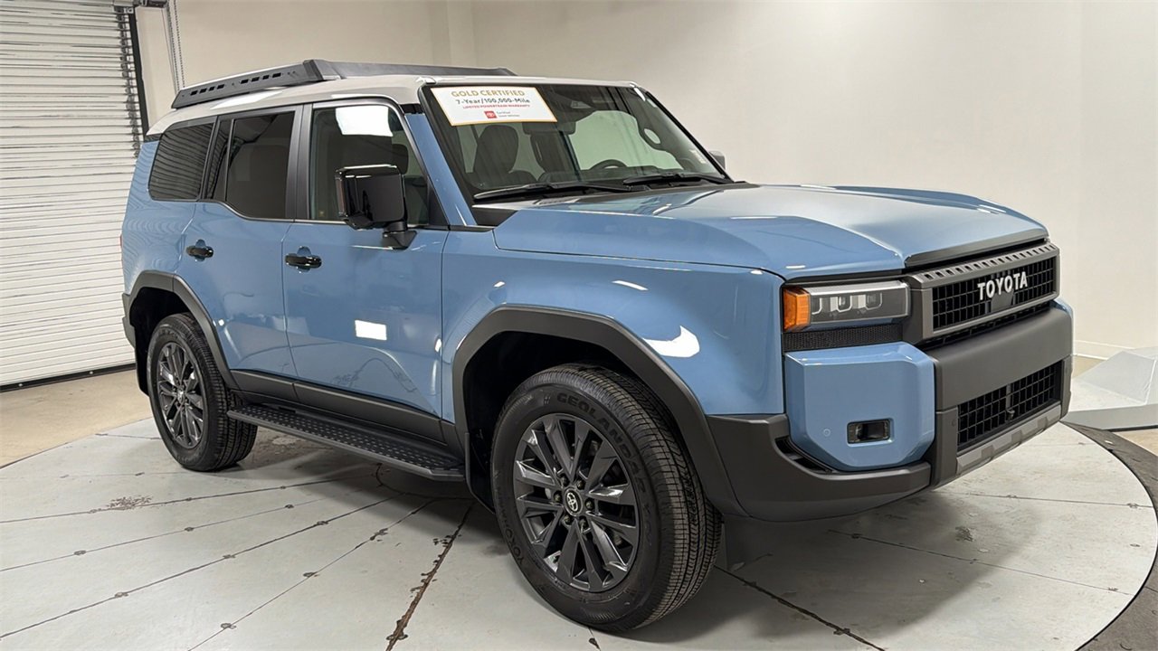 Certified 2025 Toyota Land Cruiser image 3