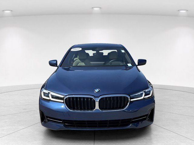 Certified 2022 BMW 540i w/ Premium Package RWD image 2