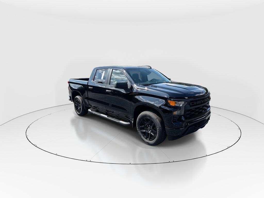 New 2026 Chevrolet Silverado 1500 Custom w/ LPO, Dark Essentials Package RWD image 2