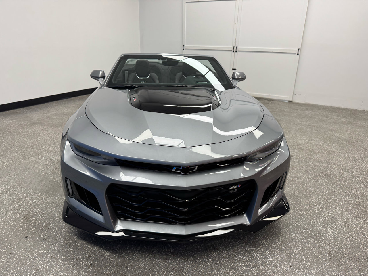 Used 2023 Chevrolet Camaro ZL1 RWD image 2