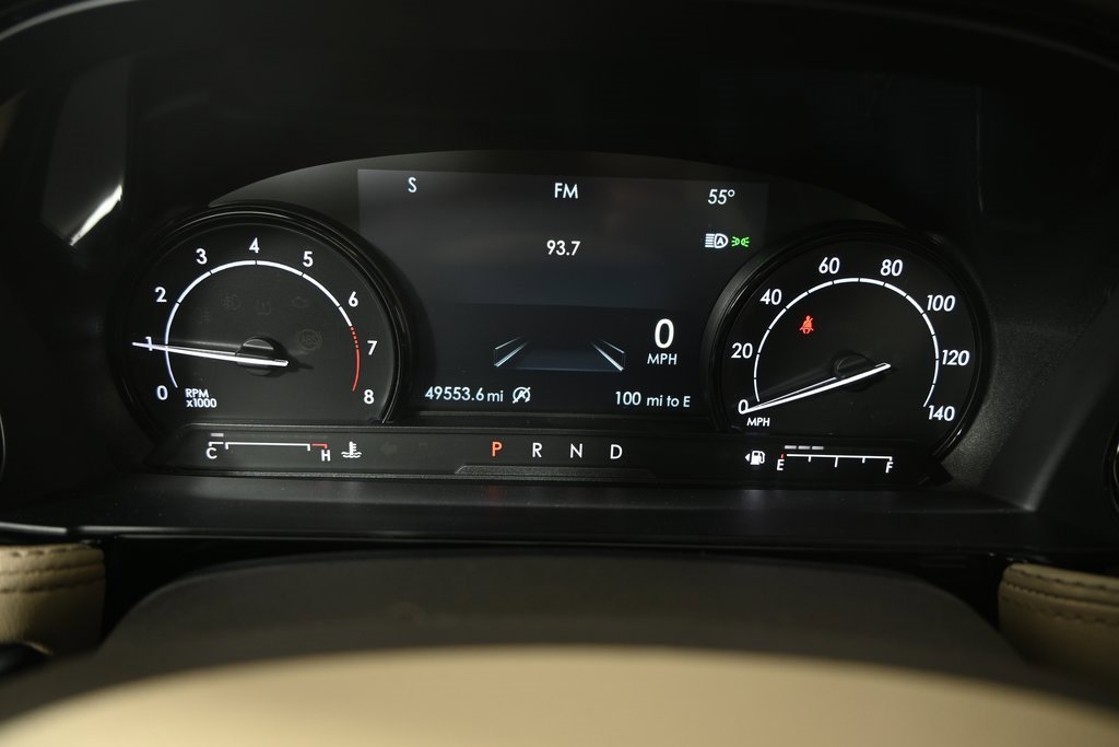 Used 2021 Lincoln Corsair AWD w/ Premium Package image 24