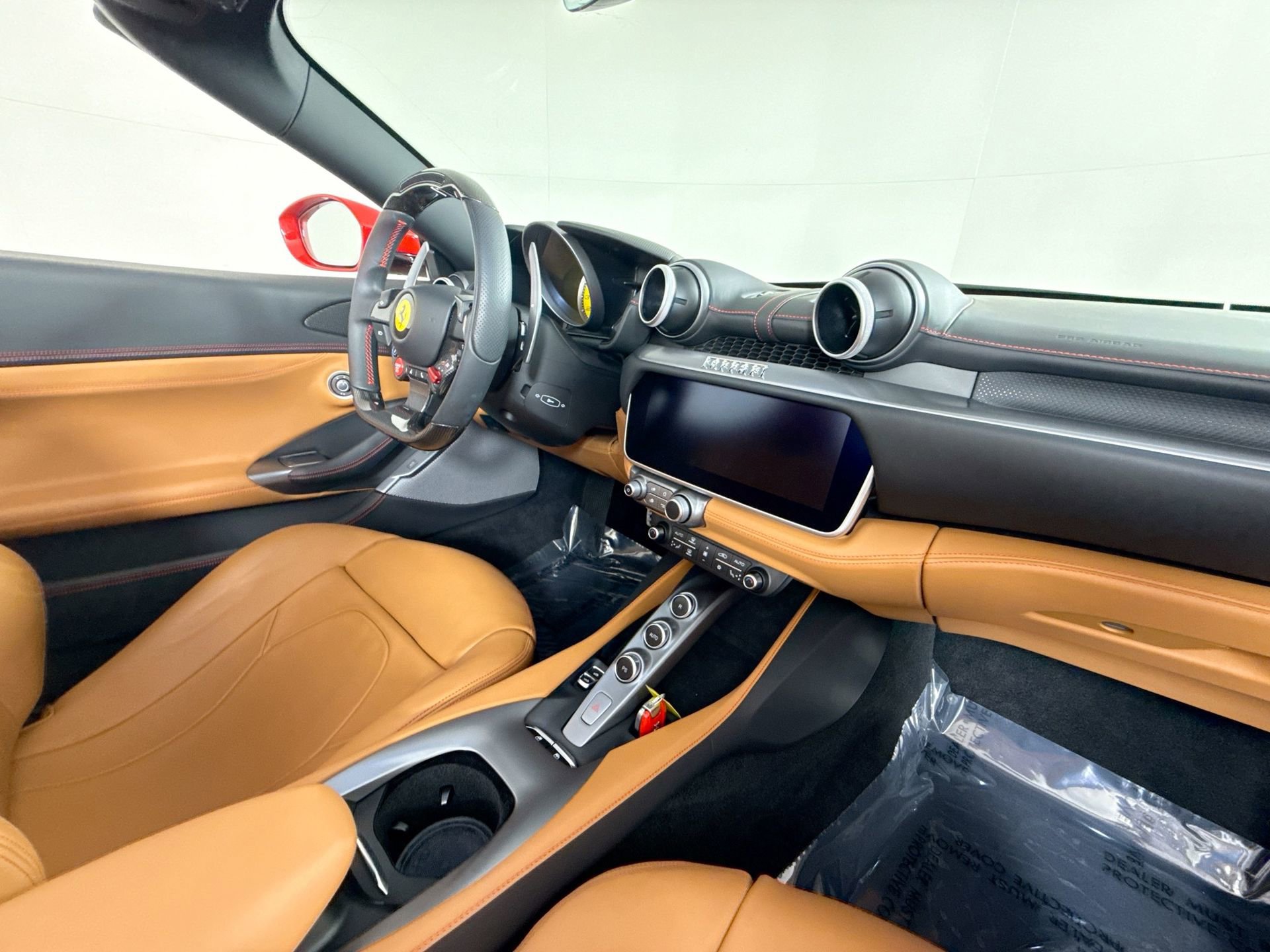 Certified 2022 Ferrari Portofino M image 26