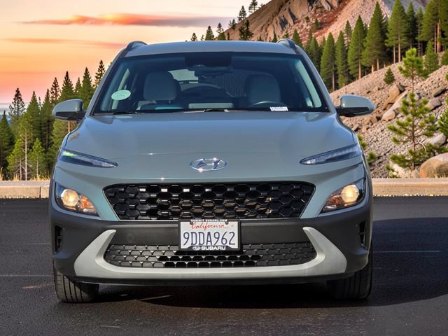 Used 2023 Hyundai Kona SEL FWD image 3