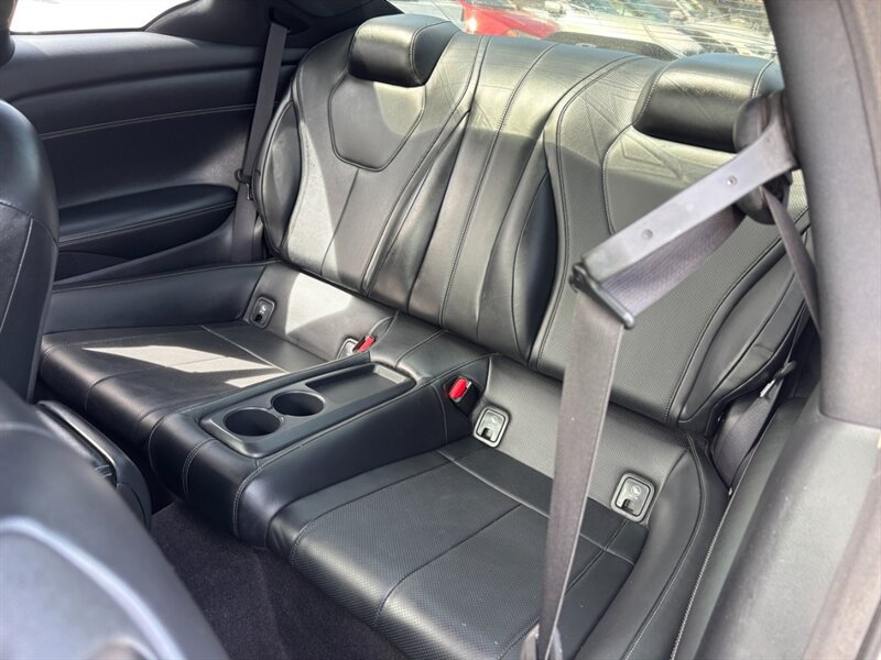 Used 2017 INFINITI Q60 Red Sport 400 RWD image 11
