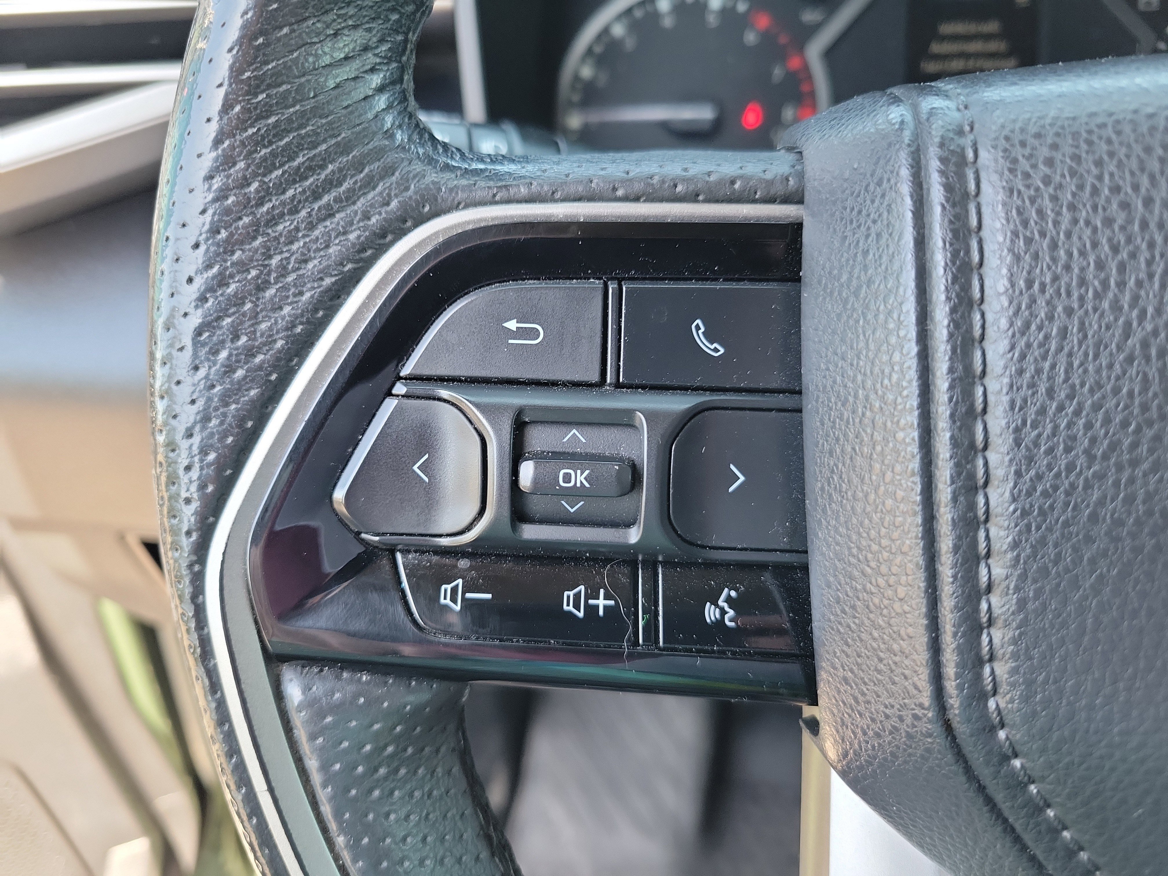 Used 2023 Toyota Tundra SR5 w/ TRD Off-Road Premium Package AWD/4WD image 14