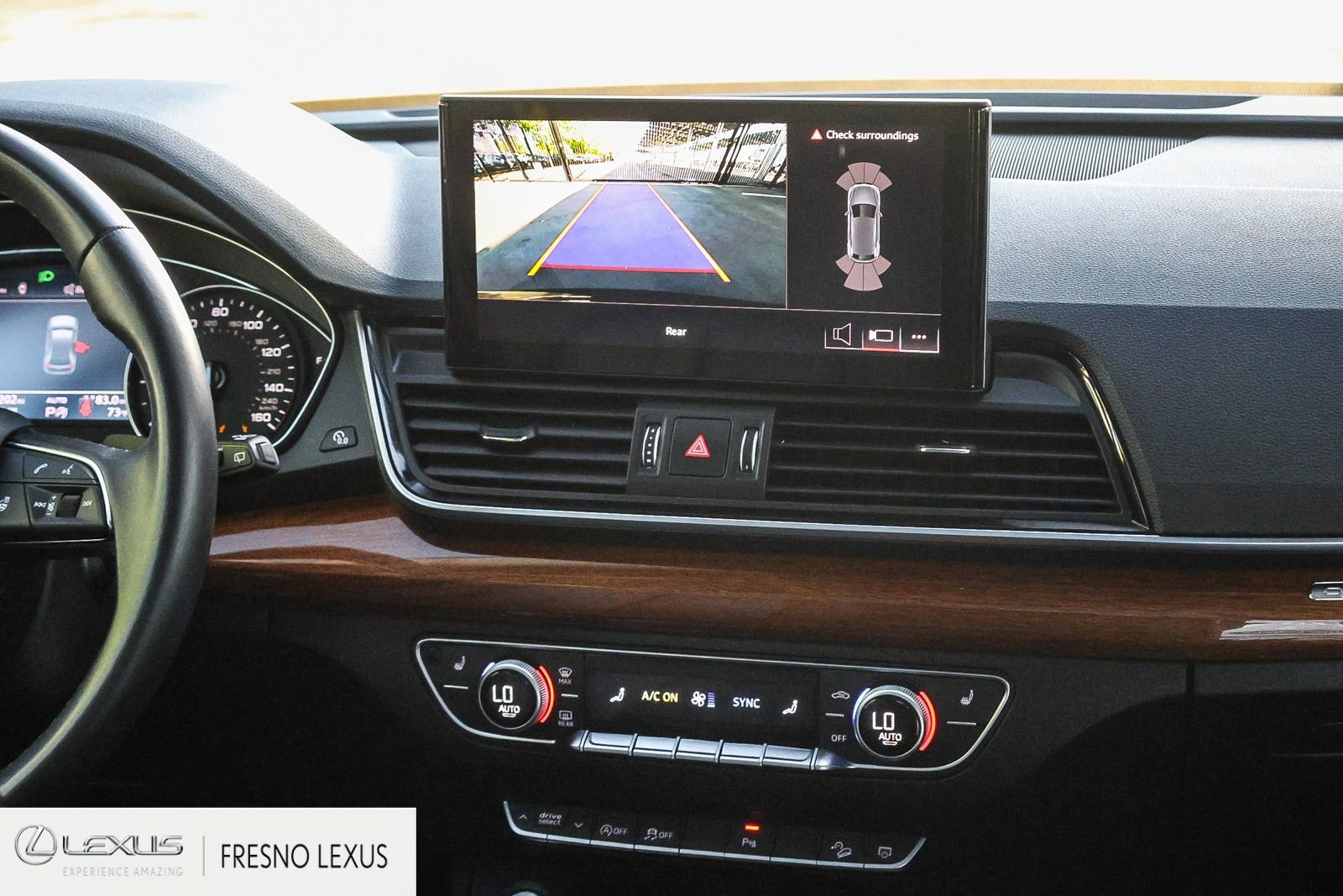 Used 2023 Audi Q5 2.0T Premium w/ Convenience Package image 17