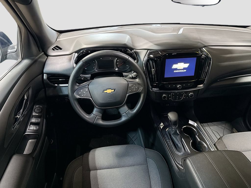 Used 2023 Chevrolet Traverse LT w/ Rear Camera Mirror Package AWD/4WD image 22