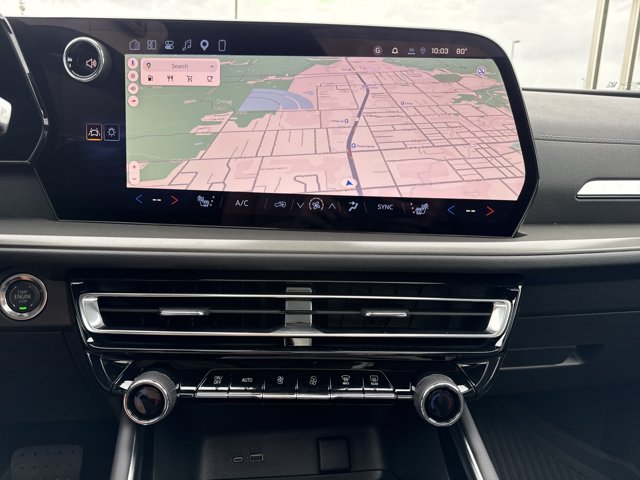 New 2027 Chevrolet Traverse LT w/ Sun and Wheel Package FWD image 20